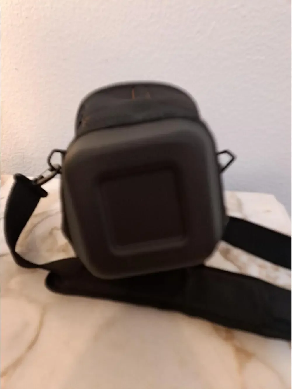 AMAZON BASICS Compact Black DSLR Camera Bag